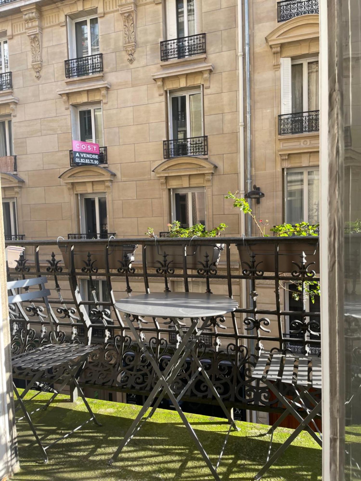Magnifique T4 Proche Proche Arc De Triomphe Et Champs Elysees Appartement Parijs
